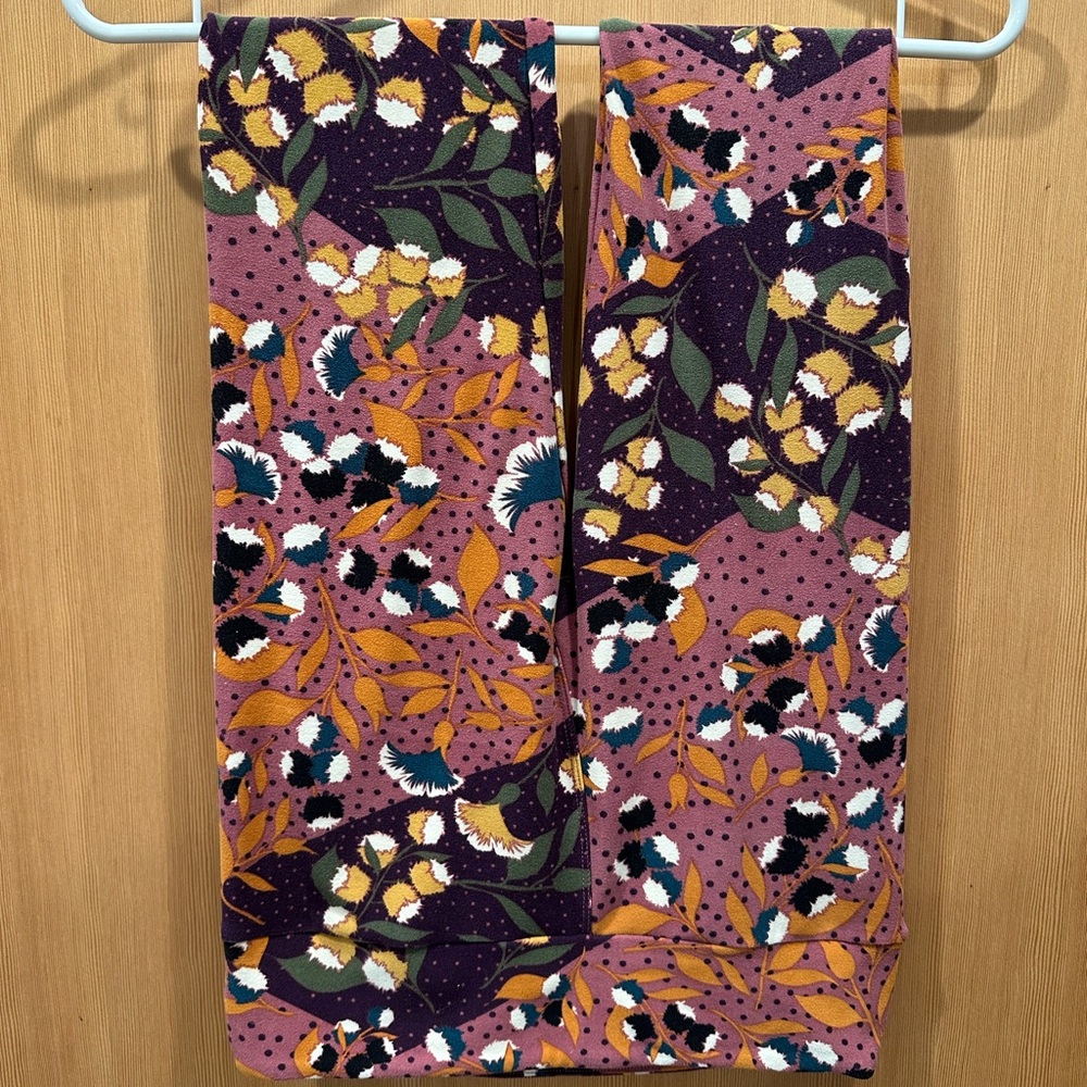 LuLaRoe Vibrant Purple and Orange Leggings